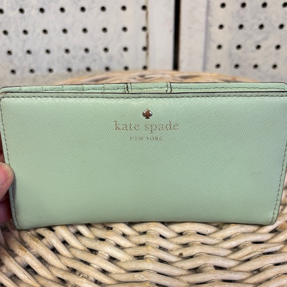 Kate Spade leather set - Picture 10 of 16